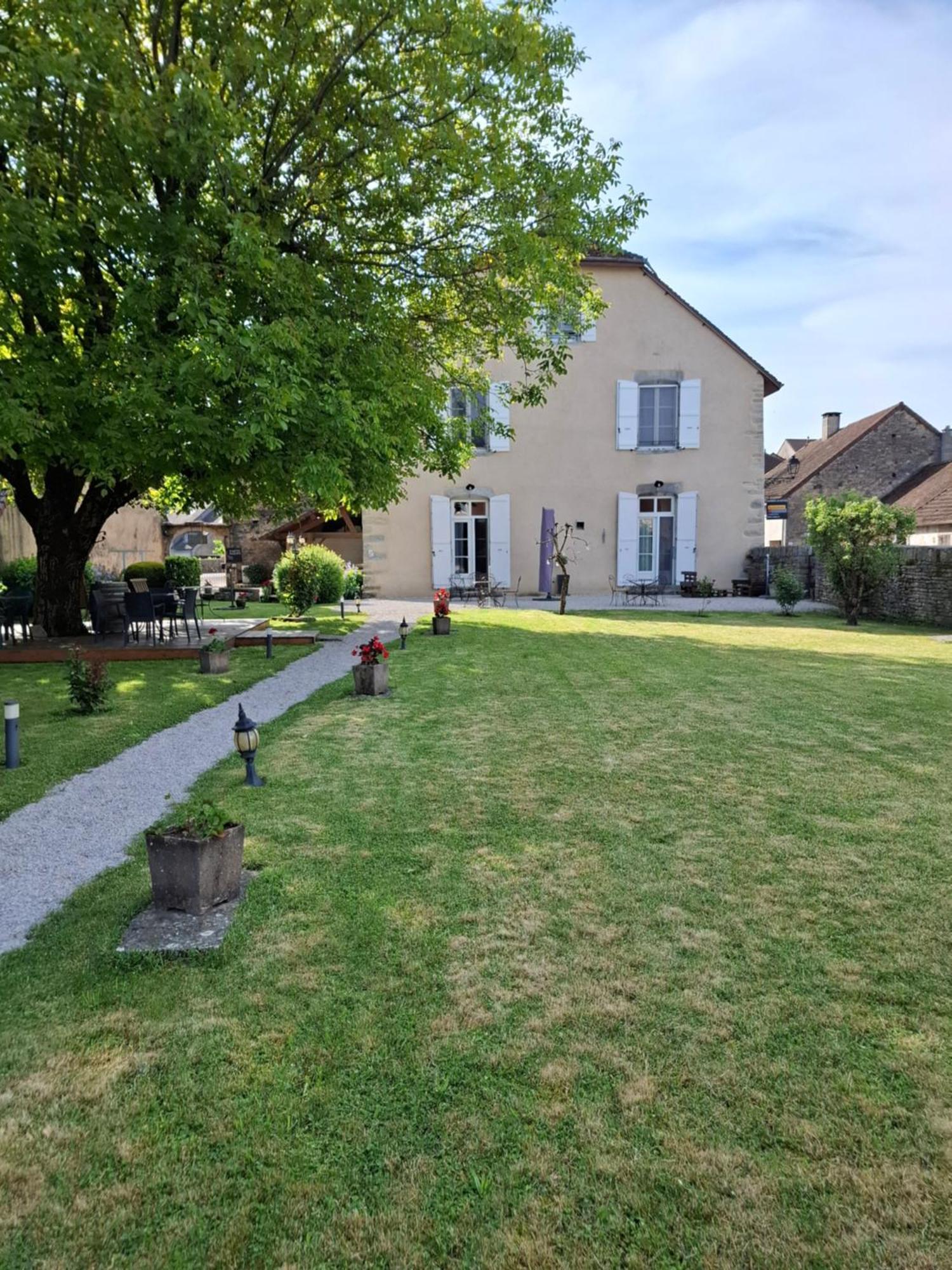 Maison D'Eusebia Chateau-Chalon Exterior photo